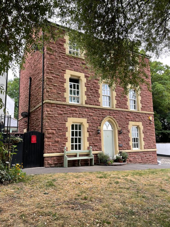 Ty Llew Lodge Abergavenny Exteriör bild